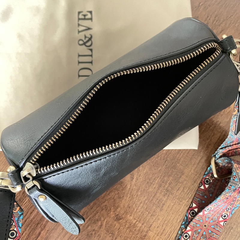 Túi Đeo Chéo Màu Sắc Đơn Giản Chất Lượng Cao Cho Nữ