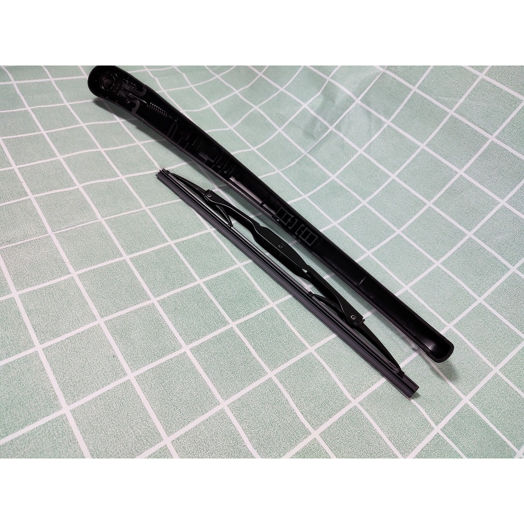 Bộ Cần, Chổi Gạt Mưa Sau Phù Hợp Cho Xe Hyundai Tucson 2004-2012