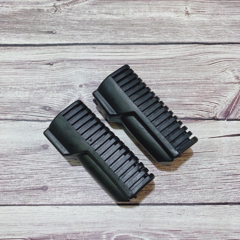 Cao su gác chân trước, sau Sirius