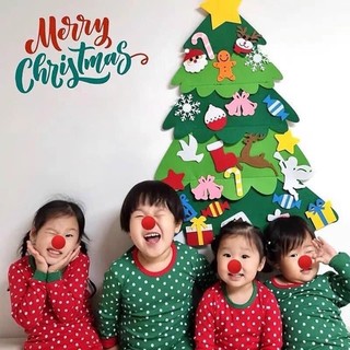 Cây thông Noel dán tường kèm phụ kiện