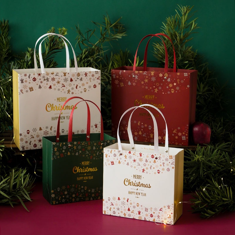 Túi Đựng Quà Giáng Sinh Giấy Cứng Quai Nhựa Họa Tiết Dễ Thương - Túi Quà Noel
