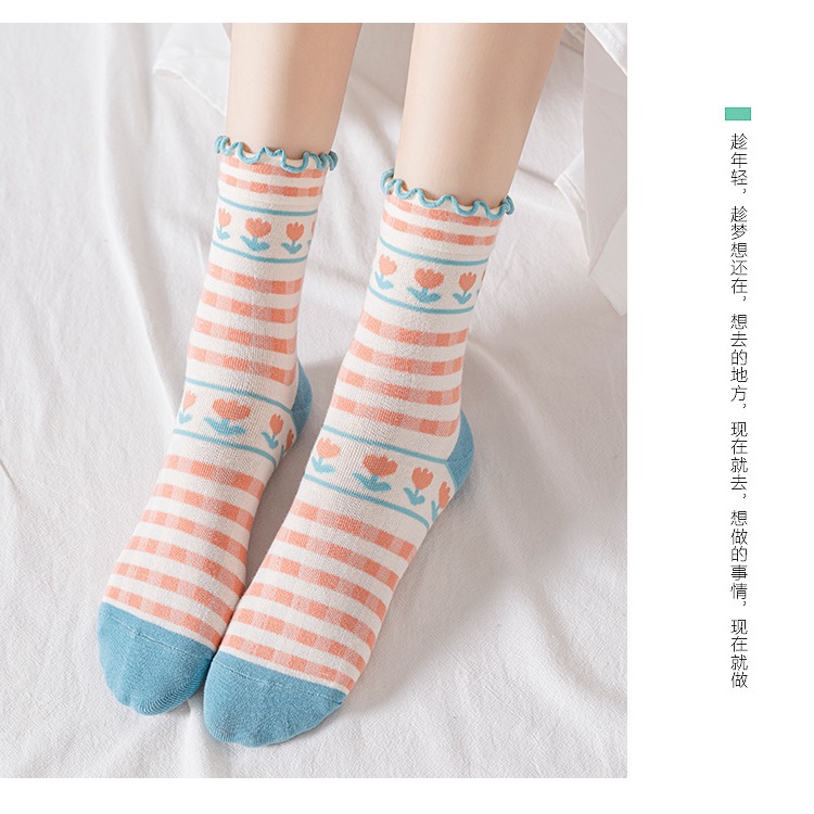 Vớ WAFNHA D774 cotton họa tiết sọc caro thời trang dành cho nữ