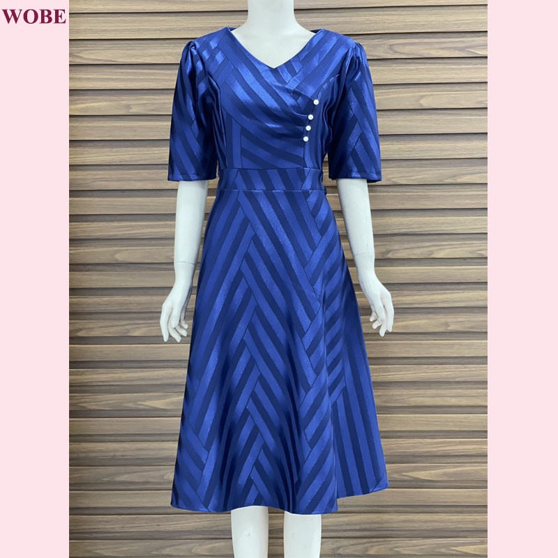 Đầm trung niên sang trọng WOBE, thiết kế cao cấp dự tiệc cho mẹ co giãn tốt đến 80kg DN12 Vàng kim - WB WOMAN &amp; BEAUTY