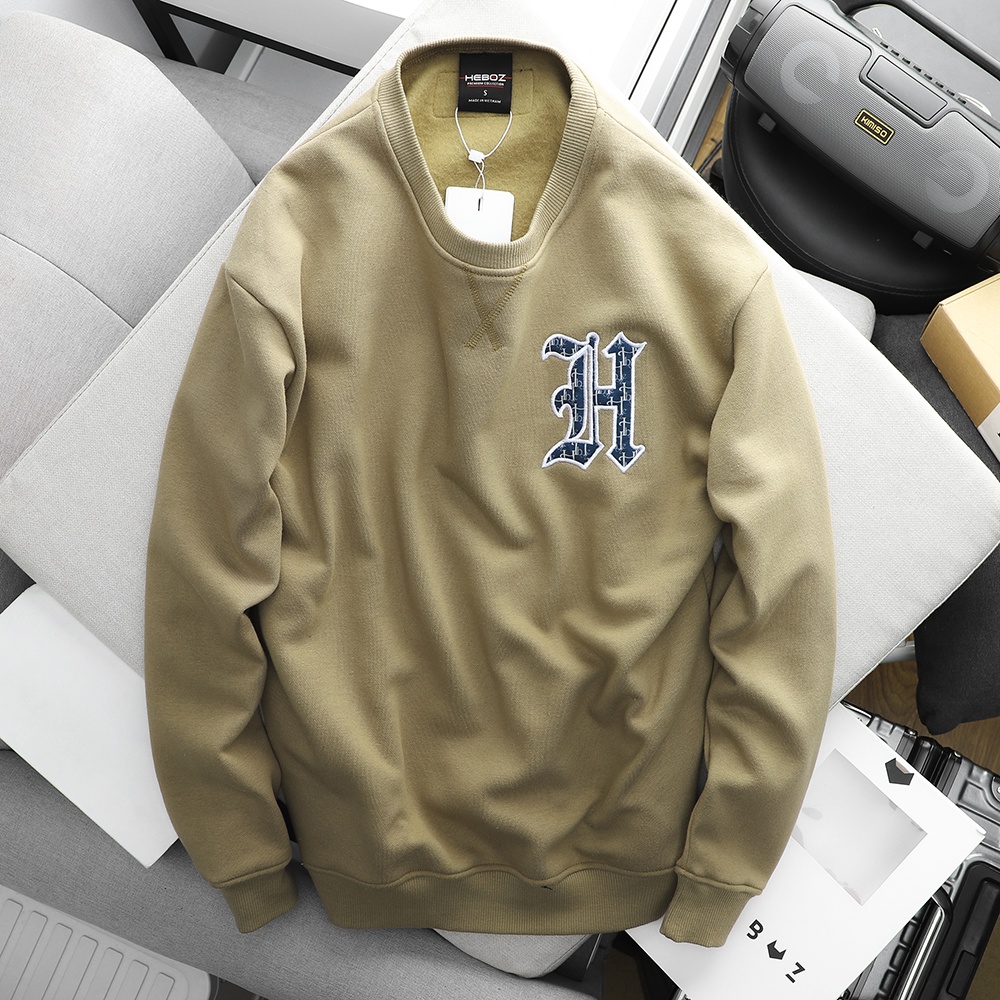 Áo sweater chất vải nỉ bông logo monogram H Heboz 3M - 00001292