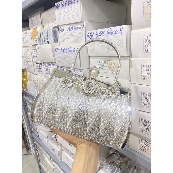 Túi Đầm Đeo Vai Hàng Cao Cấp Túi Đựng Vừa Điện THoại Lớn Thích Hợp Mang Đi Tiệc Đi Chơi Làm Quà Tặng Cao Cấp