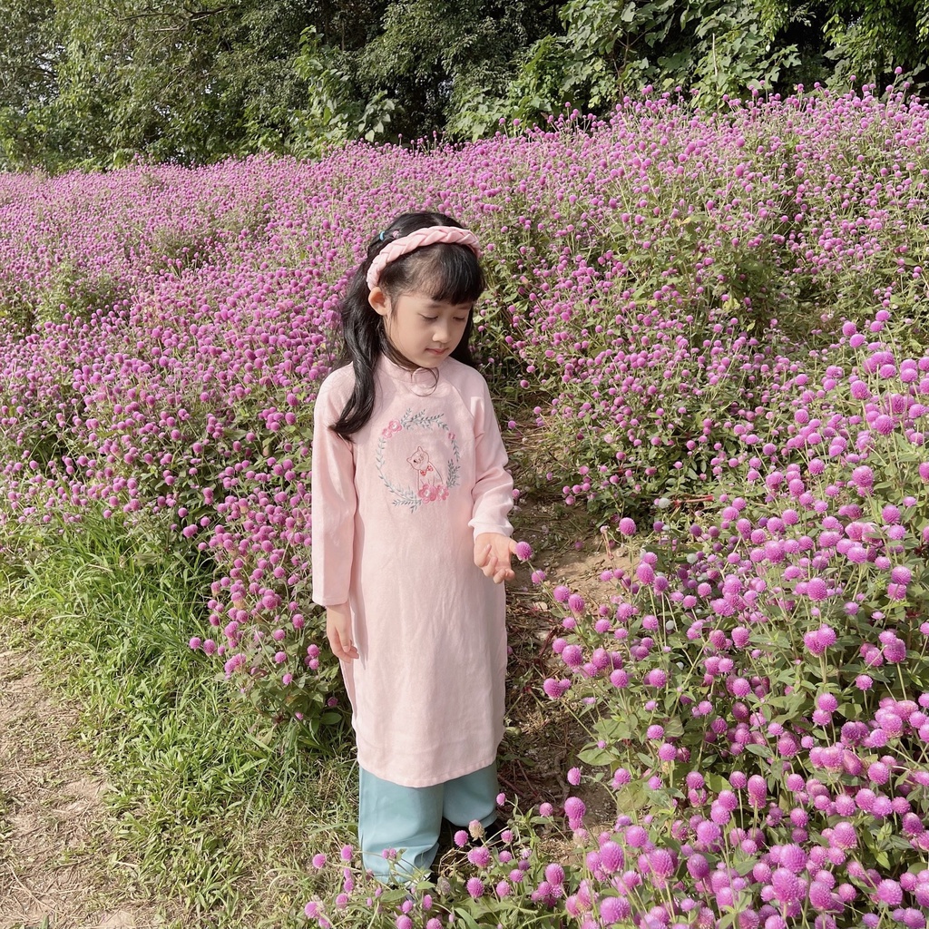 Áo dài thêu cho bé gái, bé trai xinh xắn dễ thương, áo dài cho mẹ và bé