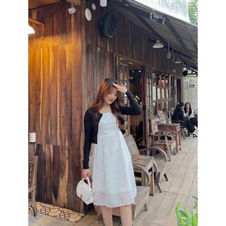 Set đầm ô xếp ly + khoác đen