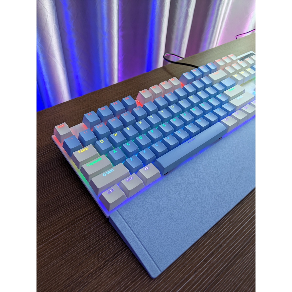 Bàn Phím Cơ Gaming SPARTAN TC3218 Led RGB