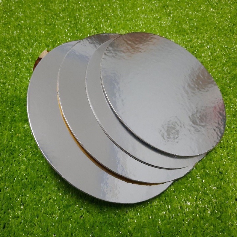 Combo 10 đế tròn 22cm lót bánh kem, bánh sinh nhật, tháp bia bánh đế ép 2 mặt (1mặt trắng, 1 mặt bạc)