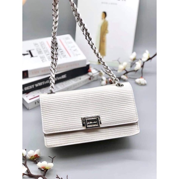 *Thanh lý* TÚI TRẮNG CHARLES&KEITH