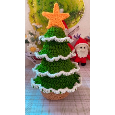 Cây thông Noel handmade từ len sợi