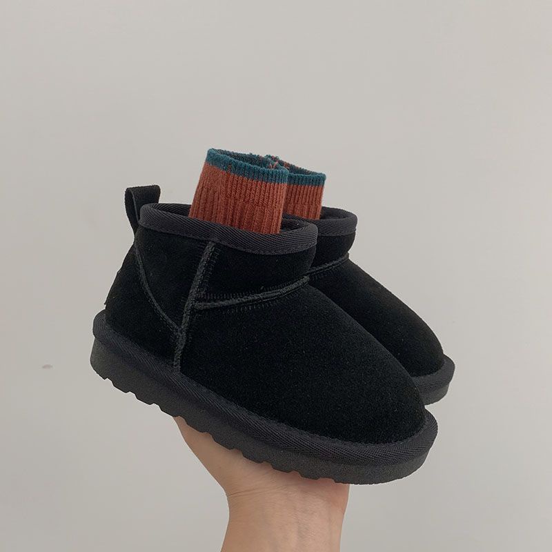 Giày Bốt Đi Tuyết Trẻ Em. Giày Bốt cotton Lót Nhung Dày Dặn Giữ Ấm Chống Trượt Thời Trang Mùa Đông Cho Bé