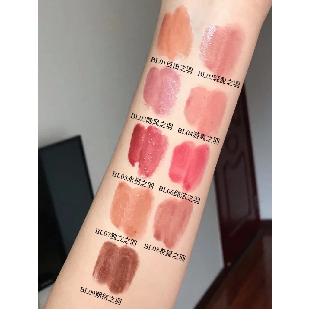 （NEW 2022.11)LEEMEMBER Son Kem Lì Màu Đen Thiết Kế Hình Lông Vũ Độc Đáo