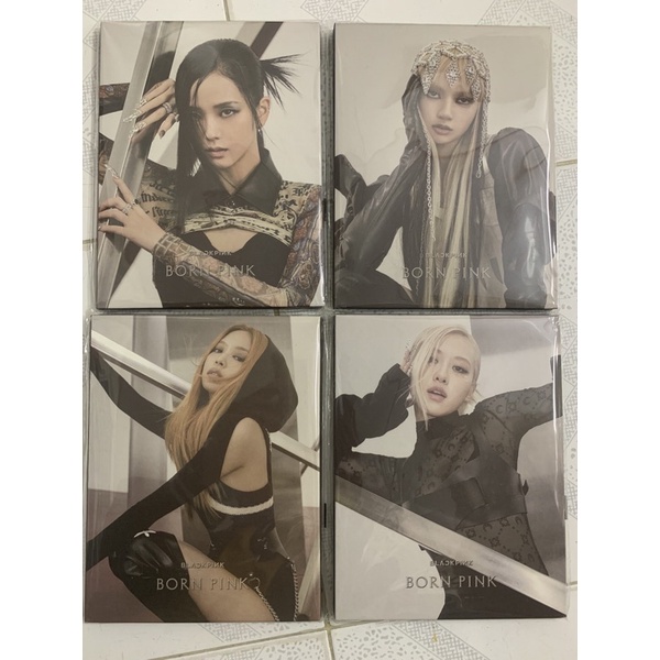 Bộ sưu tập Bornpink ver digi được chọn thành viên