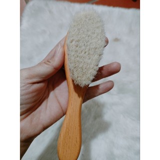 chổi phủi tóc cho barber cán gỗ có lông mền