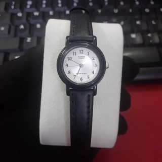 Đồng hồ nữ dây da Casio LQ139 chính hãng nhỏ xinh đã qua sử dụng