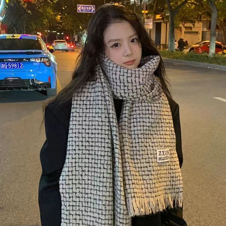 Khăn Choàng Cổ Họa Tiết Sọc Caro Chất Liệu Cashmere Ấm Áp Thời Trang Thu Đông Cho Nữ