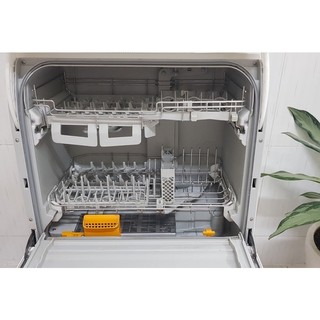 Máy rửa chén Panasonic TR7