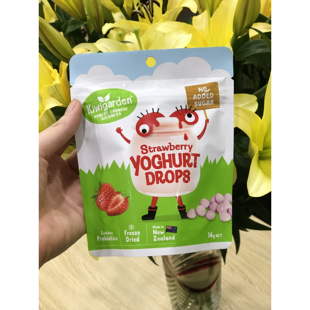 Sữa chua khô Kiwigarden vị Dâu Tây và Mixed Berry (62g) ăn dặm cho bé từ 7 tháng tuổi date T1-T4/2023