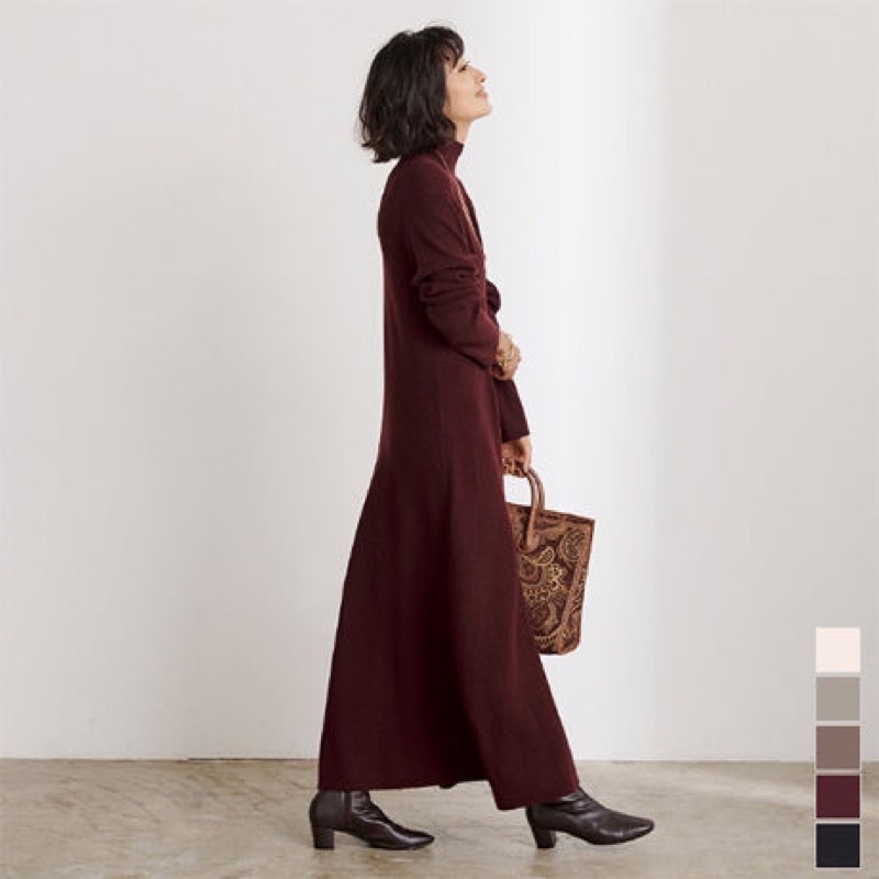 Váy len dáng dài Uni qlo siêu xinh