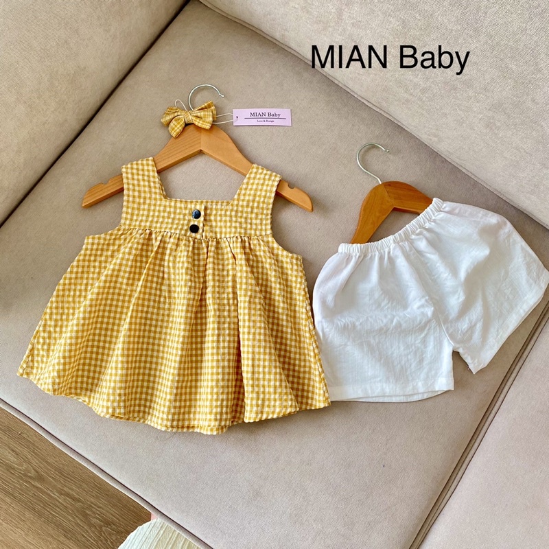 Bộ sát nách cổ vuông dáng babydoll caro vàng cho bé gái MIAN Baby