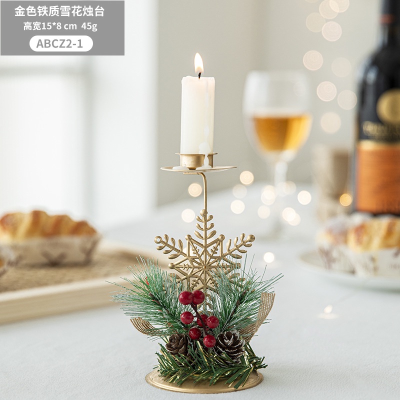Chân nến sắt vàng trang trí giáng sinh