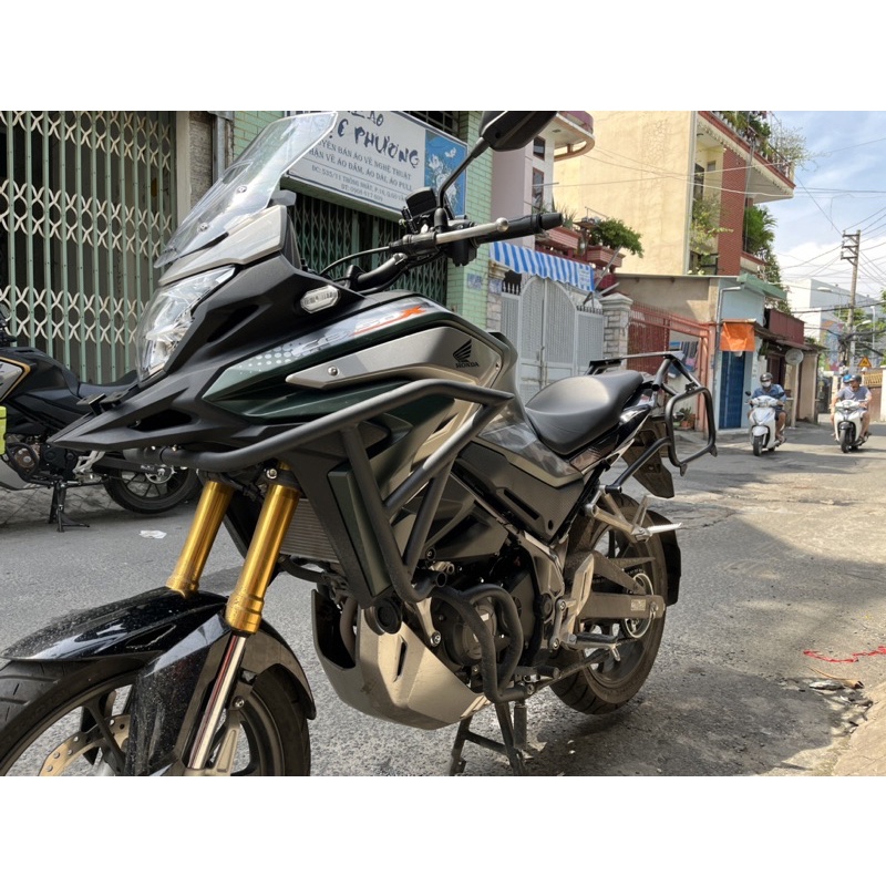 Chống đổ khung cb150x