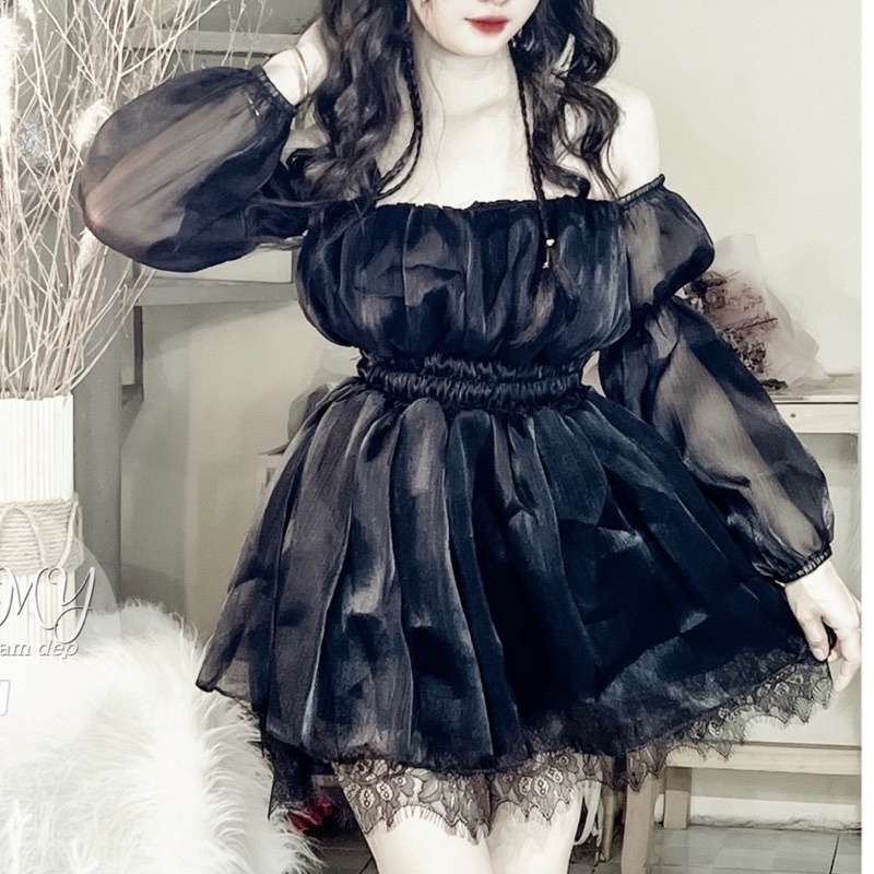 Áo trễ vai tay phồng phối ren chất gân tơ óng ánh sanh chảnh