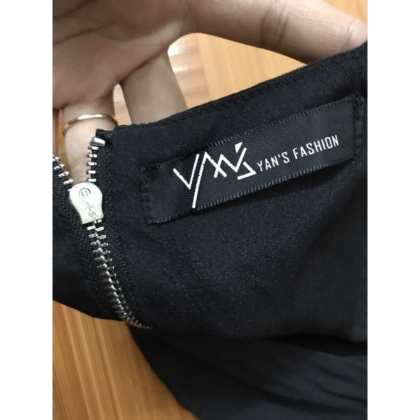 Pass váy dài xẻ ngực Yan's Fashion