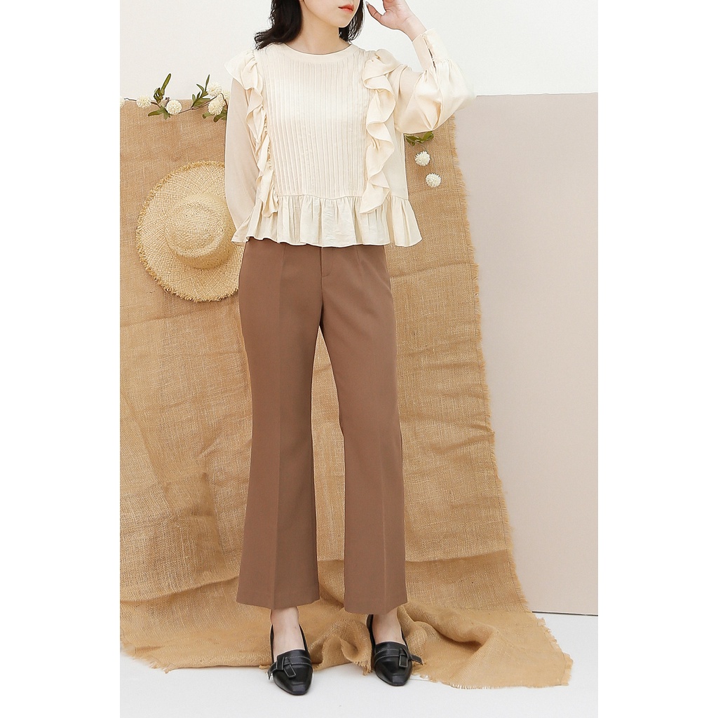 Quần Ống Loe Nữ MOMOCO ESSENTIALS Ankle Flare Pants Chất Tuýt Si Dày Dặn Thoáng Mát Mềm Mịn Ver 22 - M3045