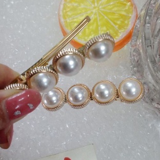 Kẹp mái đính hạt sang trọng CT061