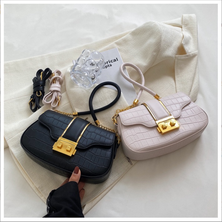 Túi xách nữ đeo chéo cao cấp đeo nhiều kiểu sang chảnh chất da mềm mịn tự nhiên Capucha T228