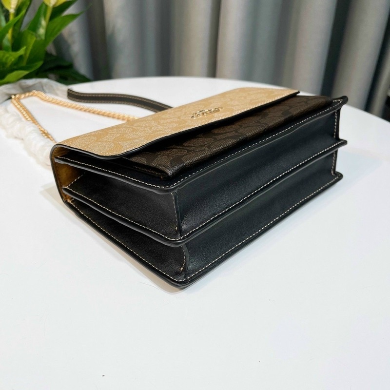 Túi đeo vai đeo chéo mẫu mới sang chảnh