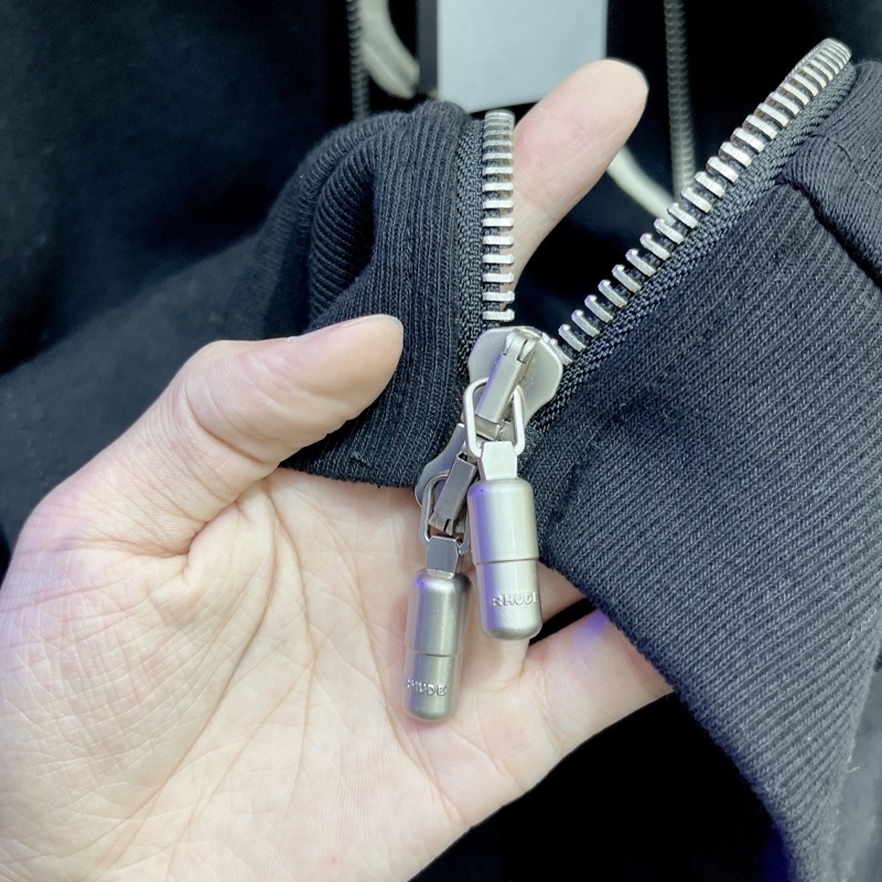 ⚡️ - Áo Khoác Rhude Black Full Zip Oversized Hoodie Logo Thêu, Áo khoác zip hoodie Rhude form rộng