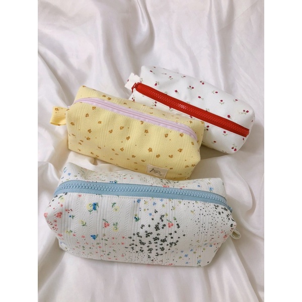 HỘP BÚT HOẠ TIẾT DỄ THƯƠNG HANDMADE BY 1402.Sew