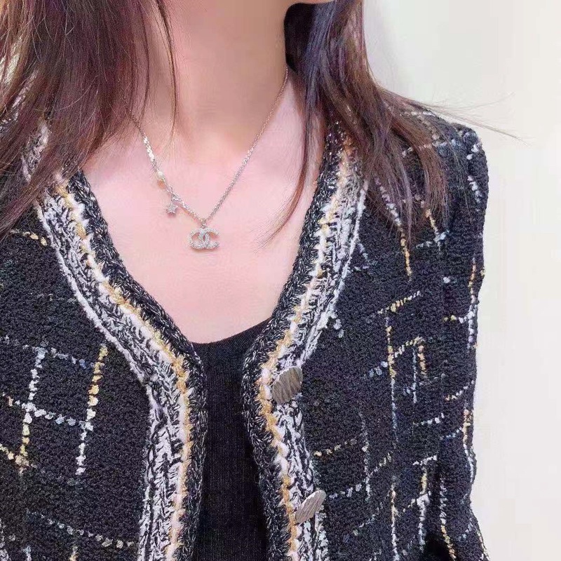 Dây chuyền chữ X đính đá mix hạt trai nhân tạo phong cách thượng lưu, vòng cổ chữ X