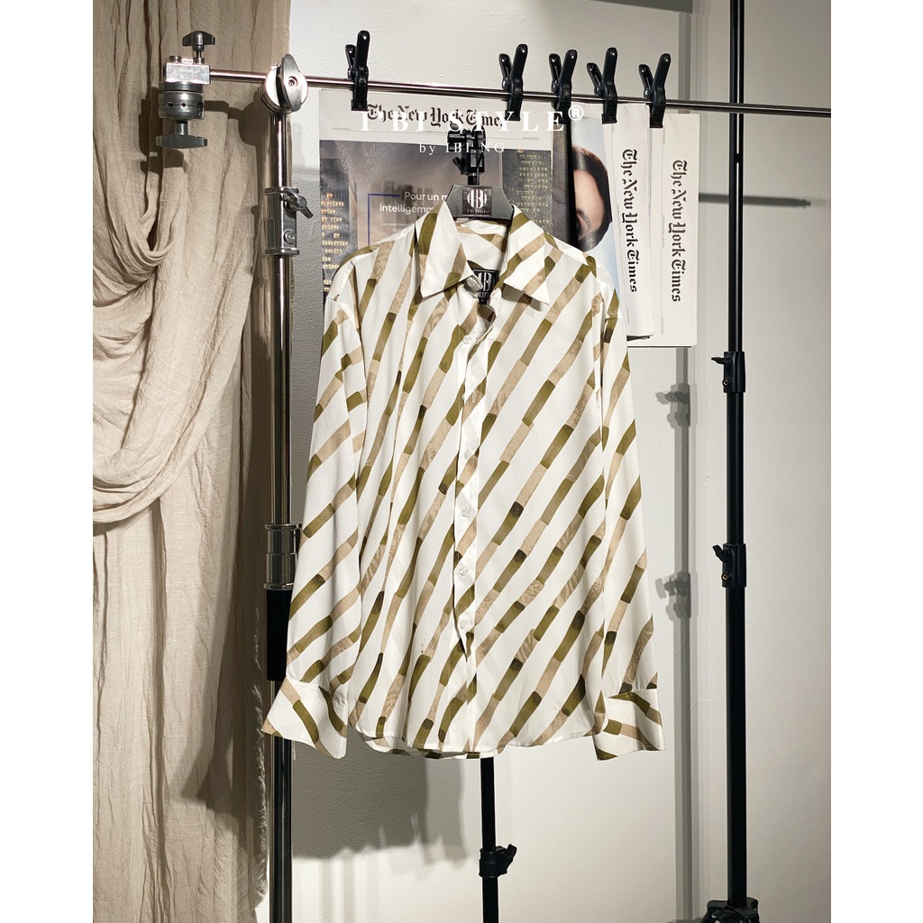 Áo Somi Trắng Hoạ Tiết Sọc Xéo