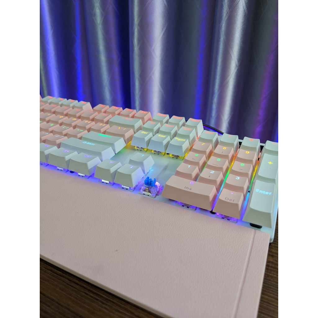 Bàn Phím Cơ Gaming SPARTAN TC3218 Led RGB