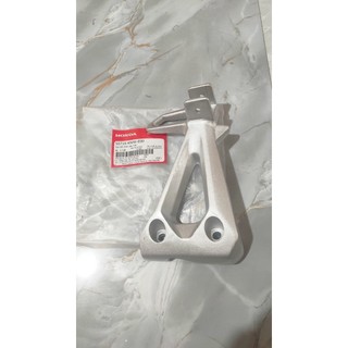 Giá để chân sau bên trái honda wave rs110, a110, blade số.