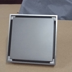 Hố ga, phễu thoát sàn mặt cắt gạch đá cao cấp, chống hôi ngăn côn trùng. KT 10*10 cm vừa ống 48,60,76,90.