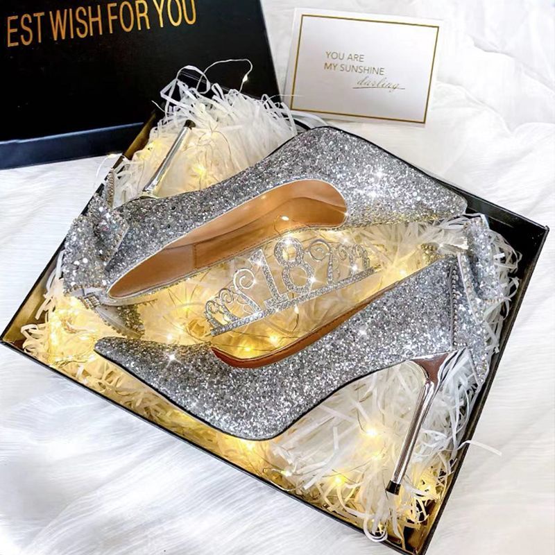 Giày Cao Gót Đính Kim Cương Pha Lê Giả Màu Bạc Phong Cách Pháp 18th