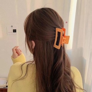 Kẹp Tóc Hình Cá Mập Phong Cách Retro Hàn Quốc