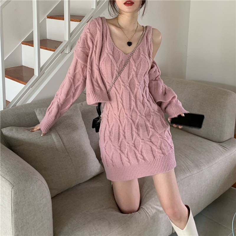 Set hồng váy len + cardigan