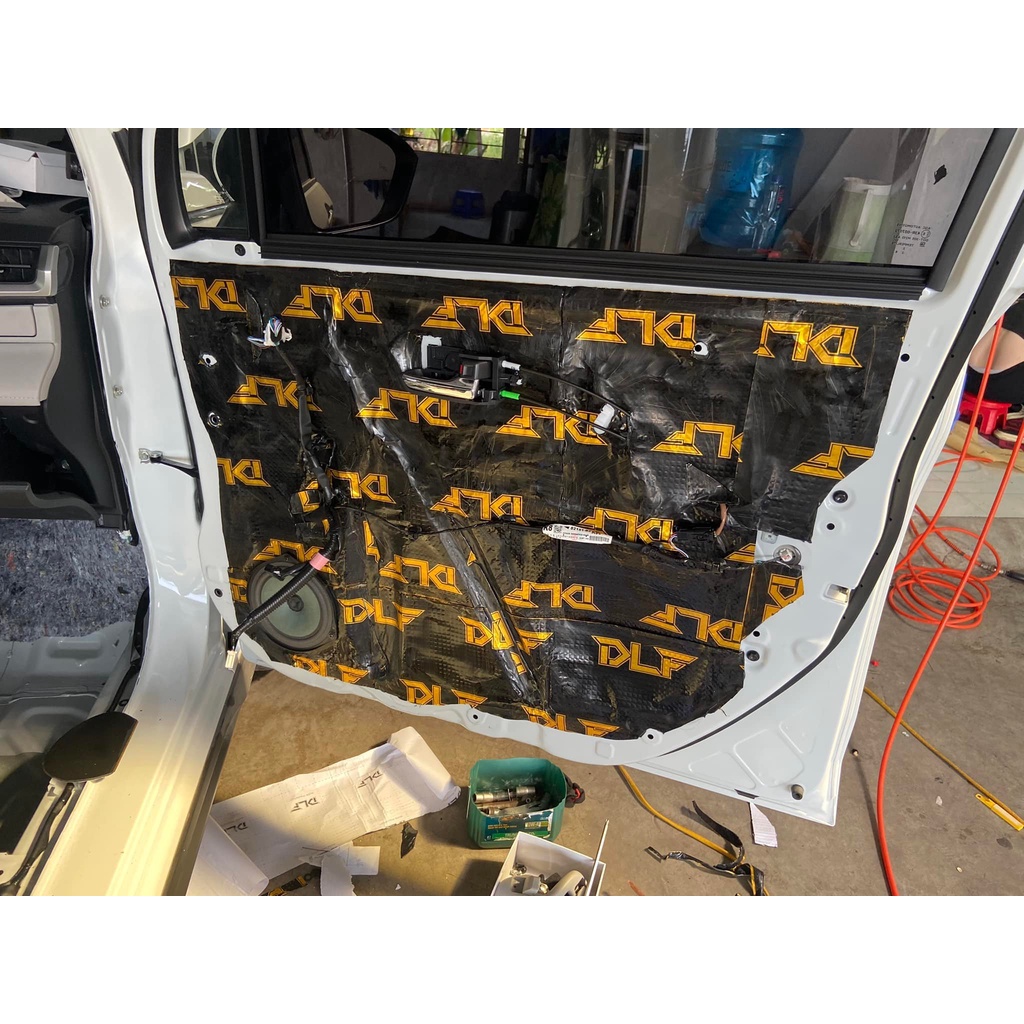 Chống ồn, cách âm 2 lớp DLF cao cấp cho xe ô tô, xe hơi kích thước 46x80 cm, dày 2mm