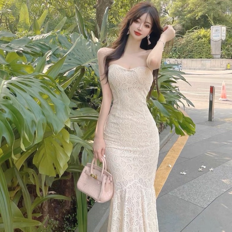 Váy Trắng Body Cúp Ngực Đuôi Cá Hàng Quảng Châu Chất Liệu Ren Dày Dặn - Qu.Clothing