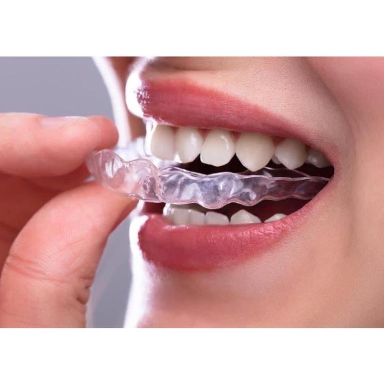 Hộp đựng máng tẩy trắng răng, khay duy trì  nha khoa
