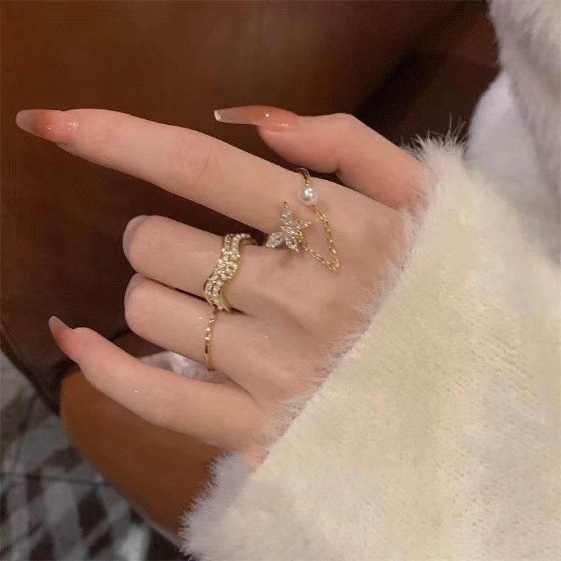 Bộ Nhẫn Hình Bướm Đính Ngọc Trai Thiết Kế Tinh Tế Thời Trang Cho Nữ