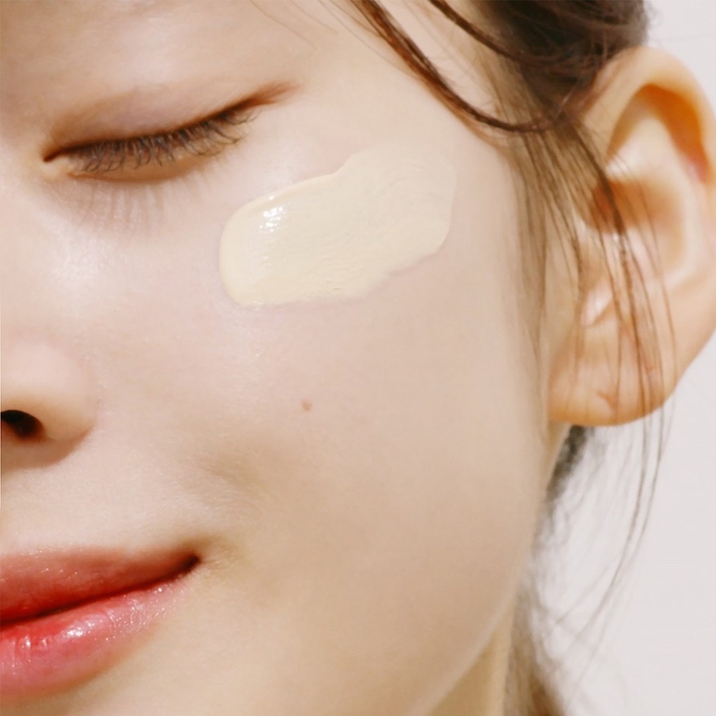 Kem chống nắng nâng tông che khuyết điểm Manyo Foundation-Free Sun Cream 50ml MA:NYO