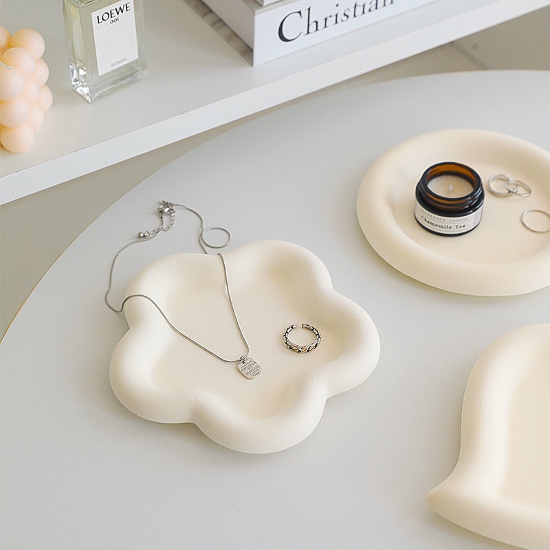 Khay Thạch Cao Màu Trắng Nhám Trưng Bày Trang Sức Tiện Dụng