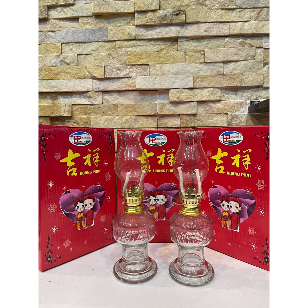 1 ĐÔI ĐÈN THỦY TINH ĐỐT DẦU LƯU LY (2 ĐÈN)